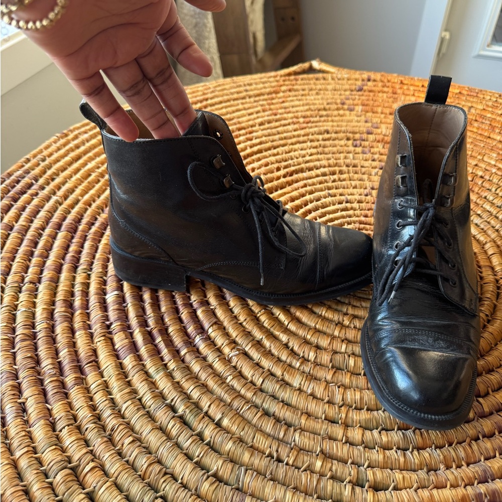 Pegabo made in Italy heavyweight leather Women Black size 7 Boots